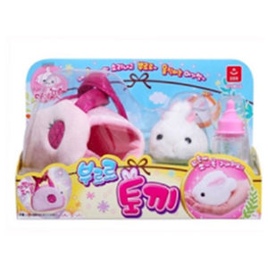 South Korea imported pet house to develop houses to feed plush rabbits chicks and squirrel girls who have domestic toys
