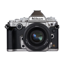 Retro Plnoformátová Zrcadlovka Nikon/nikon Df S Jedním Tělem Df 50/1,8g