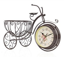 Креативные часы Европейский идиллический велосипед Двусторонние часы Гостиная Железное искусство Тихие часы Домашние украшения