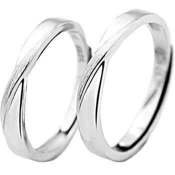 Silver cold wind couples give girlfriends to the precepts of abstinence
