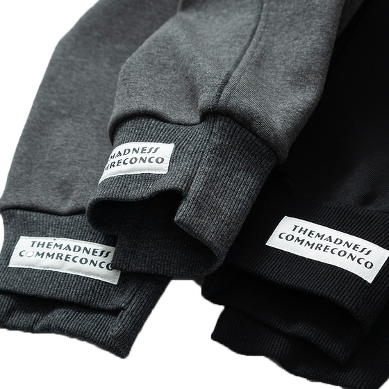 Pregnant women's pants pants in autumn and winter wearing fashion leggings cotton pants sports winter thickened and velvet maternity dress autumn and winter clothes
