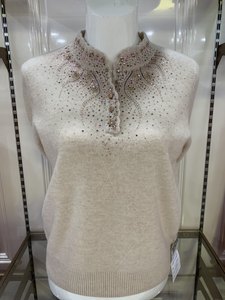 Counter style autumn and winter new boutique women's velvet sweater V-neck versatile pullover middle-aged and elderly loose large-size sweater for women