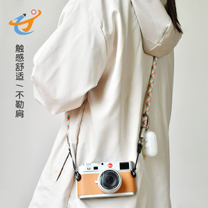 
Camera strap lanyard crossbody rope reverse camera shoulder strap micro fast buckle neck rope digital accessories rope Xiaohongshu live broadcast