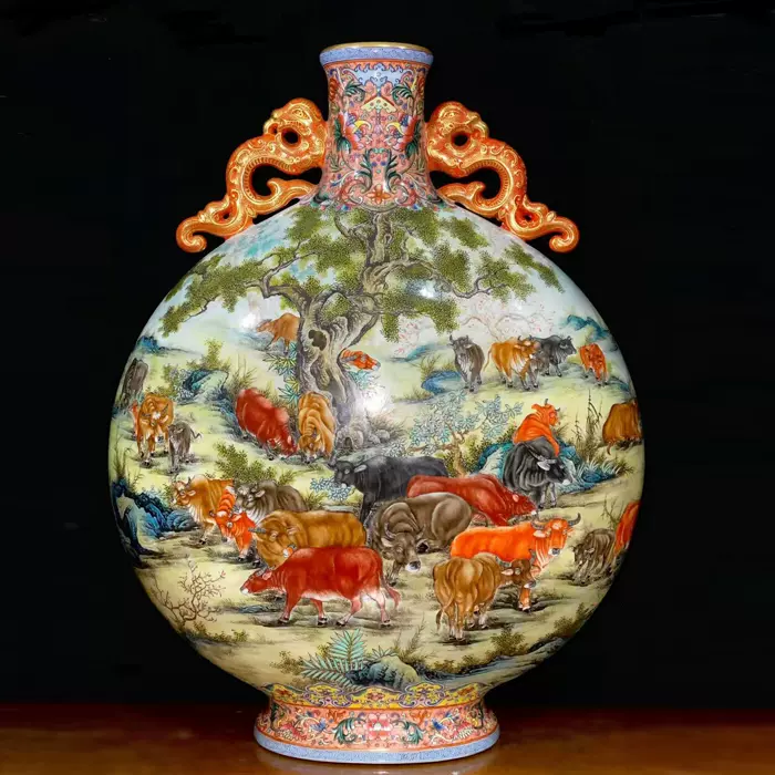 大清乾隆年制粉彩九桃天球瓶寿桃天球瓶摆件