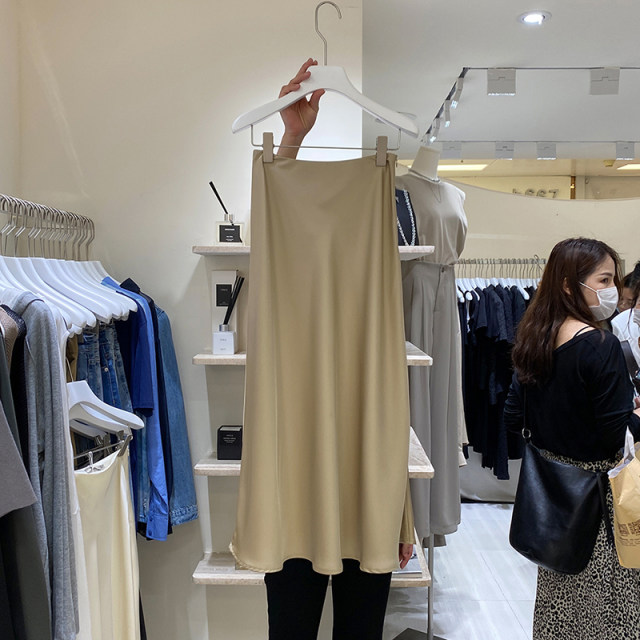 South Korea Dongdaemun Spring and Autumn 2025 new acetate satin champagne color slim hip skirt solid color summer skirt