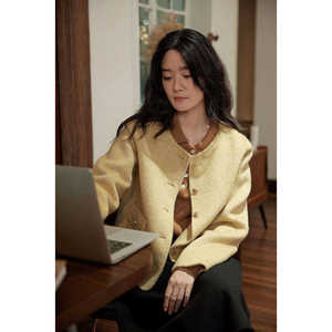 Xu Moxi French Camel Fleece Small Fragrant Wind Short Wool Double Faced Cloth Coat for Women's Autumn and Winter New Small Coat