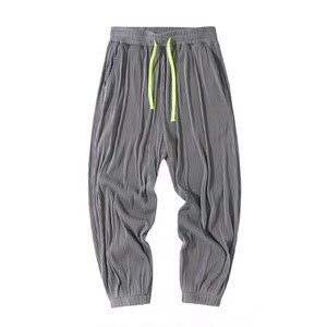 
Summer ice silk trousers men's thin loose men's sports and casual foot breathable Harun quick-drying pants men's nine-point pants