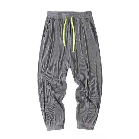 
Summer ice silk trousers men's thin loose men's sports and casual foot breathable Harun quick-drying pants men's nine-point pants