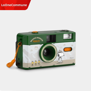 
New PEANUTS Snoopy Scouts 50th Anniversary Limited Edition 135 Film Point and Shoot Camera Spot Flash