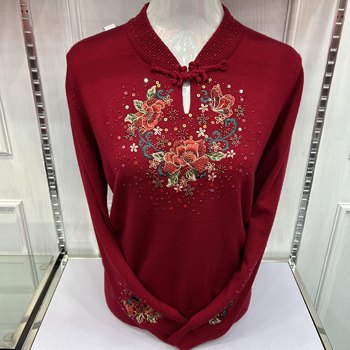 
Cheongsam collar embroidered knitted bottoming shirt mom wear