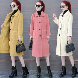 Thick imitation lamb hair outer collaboration female medium long model 2021 winter new Korean version thin fur coat
