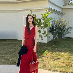 
Light cloth adjust QBD summer retro red chiffon skirt slim V-neck high-waist temperament dress floor long skirt vacation skirt