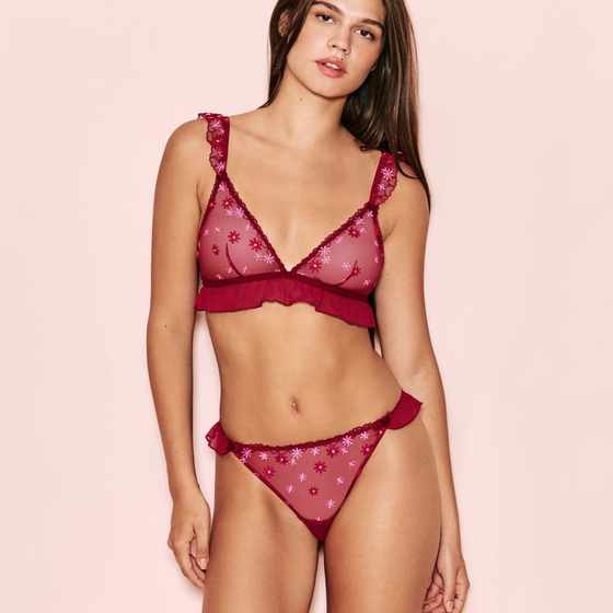 
French single burgundy tulle transparent girly lace sexy ultra-thin wire-free underwear T-pants wide-brimmed breathable bra