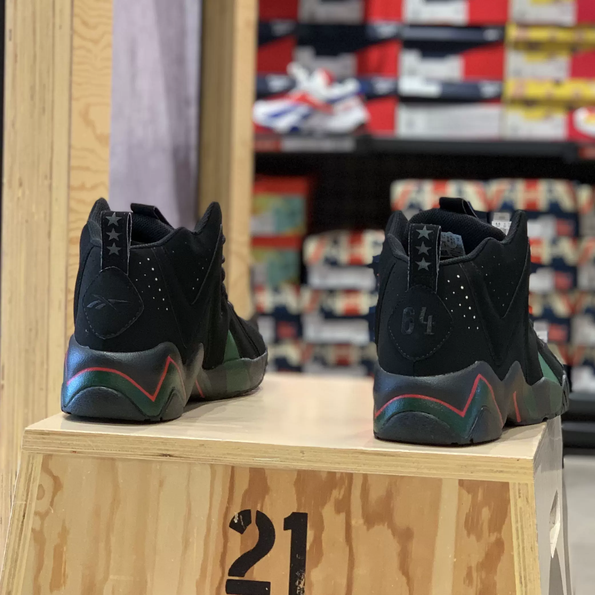 锐步Reebok Kamikaze II 西雅图超音速队复古高帮篮球鞋 FZ3868-Taobao