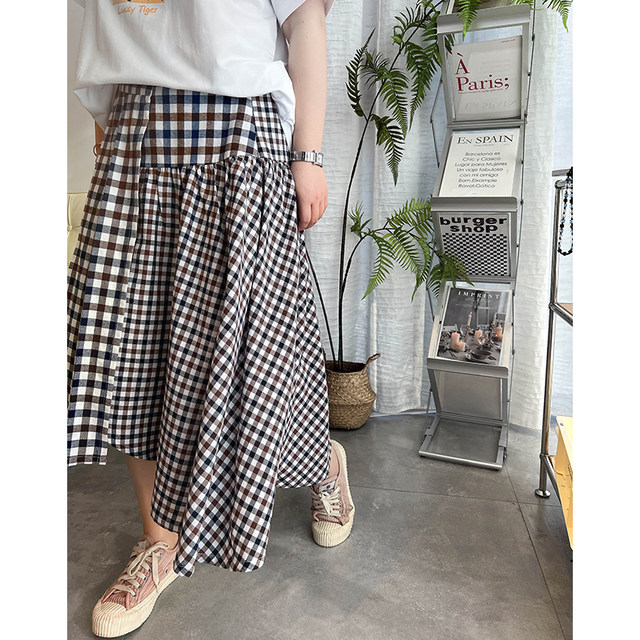 Vogana Cannes Large size original irregular skirt retro grid skirt loose and half -body skirt
