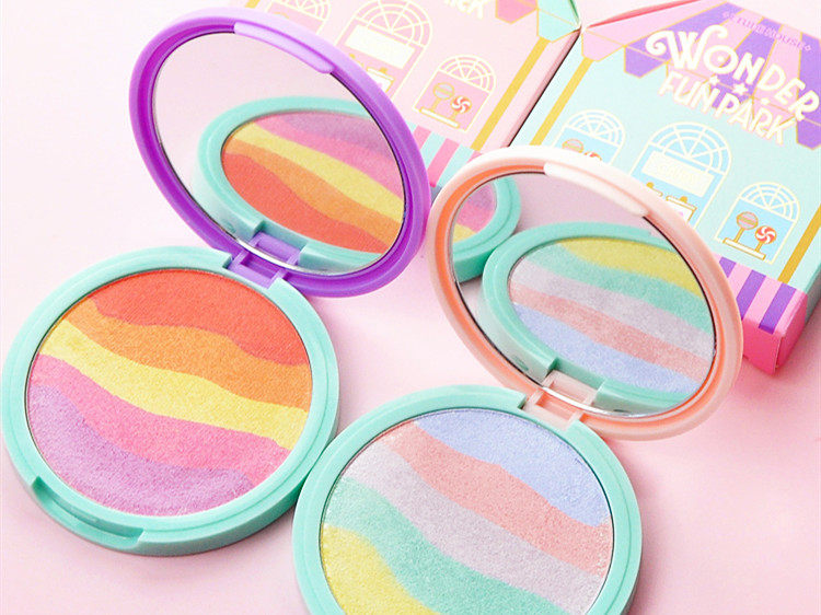 甜美限定爱丽小屋彩纹腮红很显嫩呀