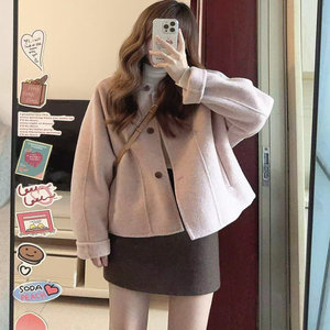 
Hugely beautiful early winter woolen coat for women winter 2025 new style small fragrant style woolen coat thickened short style