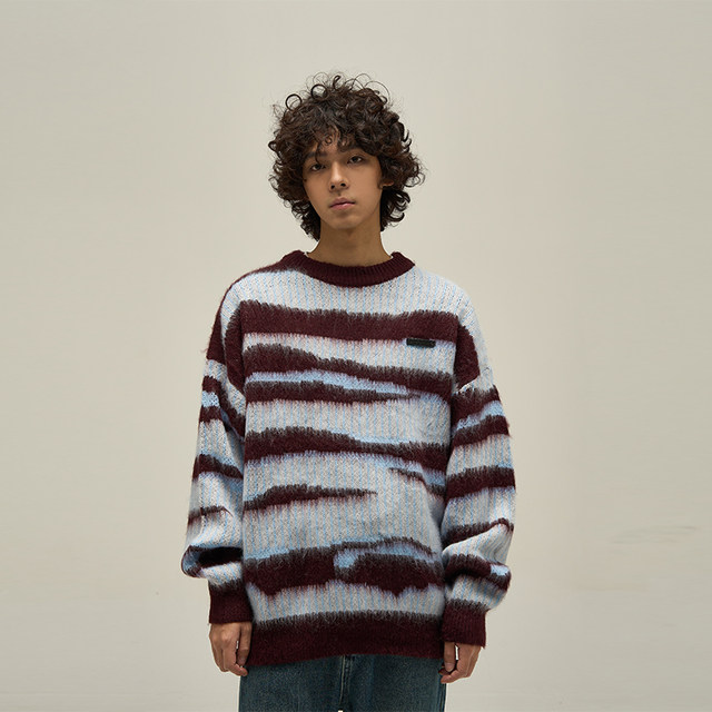 Fashion Niche Knitted Sweaters Autumn Winter Ripped O-neck Causal Loose High Street Knitted Sweater Men Pullovers Male Clothes