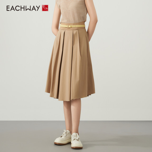 
Yizhihui Milk Milk Khaki Commuter A-line Skirt 2025 Spring