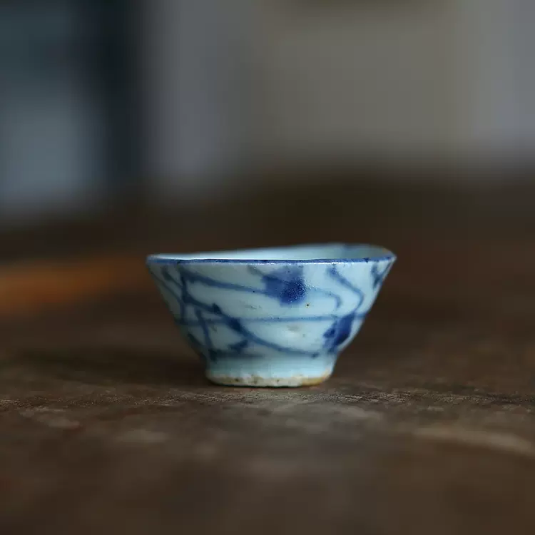 珍品旧蔵* 清 雍正 青花万花不落地杯一 陶磁器 茶道具 置物