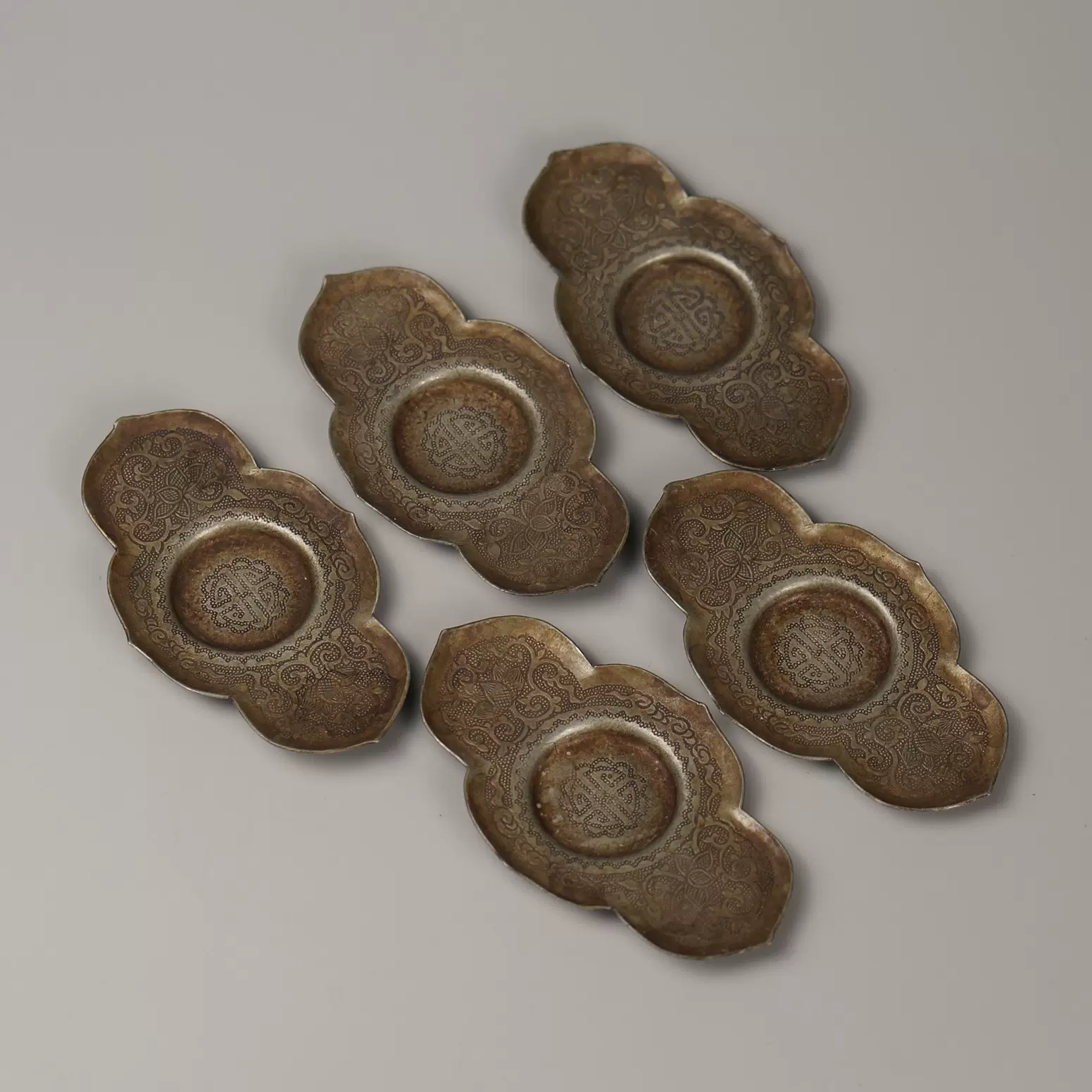 日本回流古锡茶托点铜老锡托手工錾刻珍珠地杯垫杯托盏托老锡器