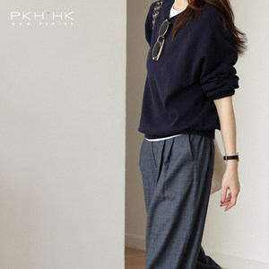 
PKH.HK special spring new season, keep the vitality of your own wardrobe, wear it well and improve the comfort of high round neck knitted casual sweatshirt