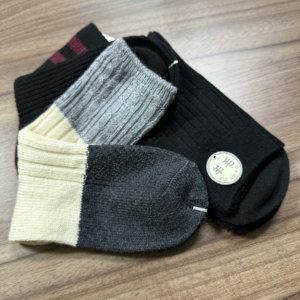 
Merino wool blend socks for men and women, adult sports sweat-absorbent, deodorant, quick-drying socks, business four-season socks
