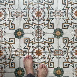 Nanyang Style Themed Hotel Bathroom Balcony Small Floral Tiles Kitchen Tiles Balcony Retro Distressed Non-Slip Floor Tiles
