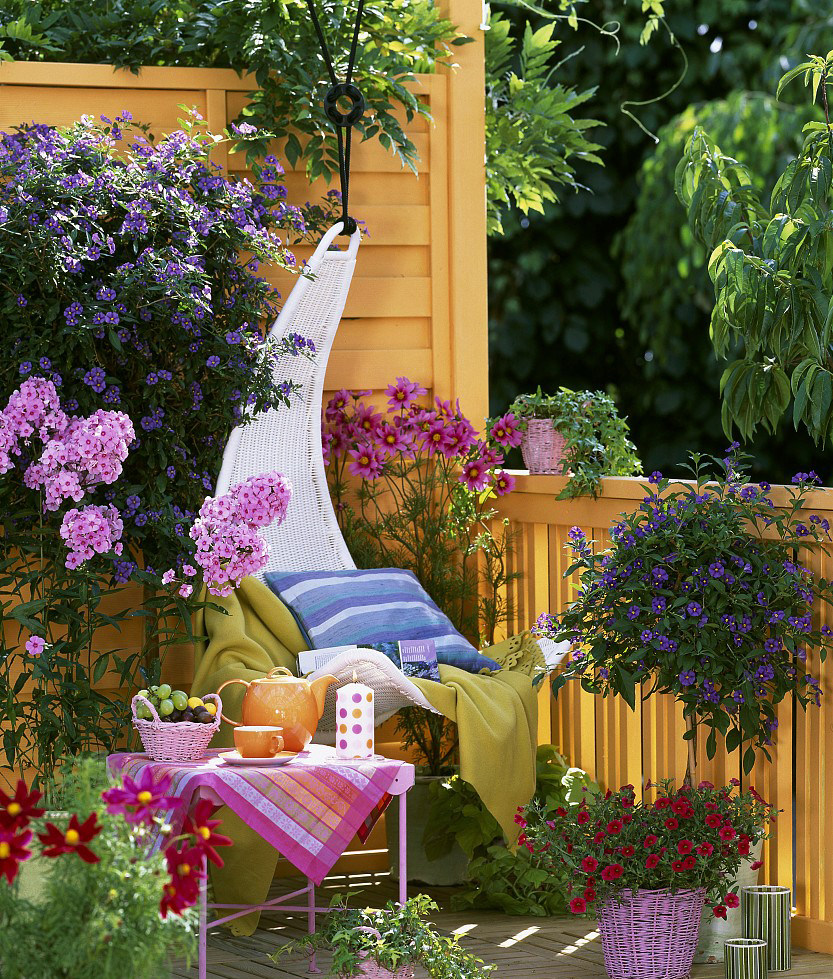 打造温馨舒适阳台诗意小花园