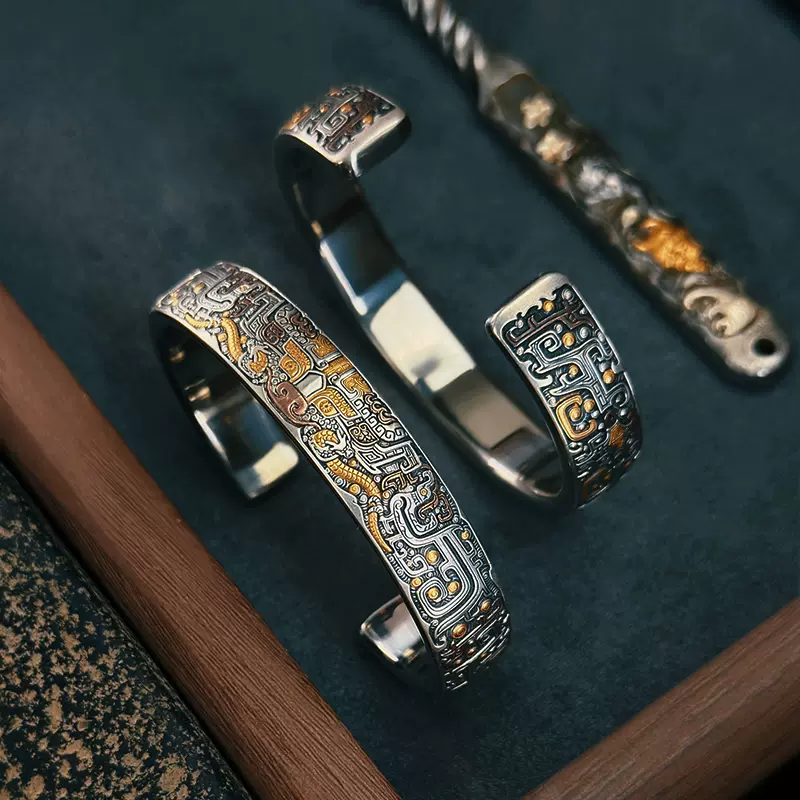 金工細工師作　飛鶴　半月銀細工宝珠形金工象嵌鉄瓶 tb158　雨宮金寿堂写 長閑形波千鳥銀本象嵌鉄瓶 摘み・座：銀 鉄壺 約1.5L日本製・証明書付き海外対応可