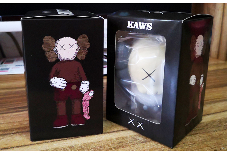 kawsさんのこけし KAWS HOLIDAY JAPAN Limited Kokeshi Doll Set カウズ コケシ販売中
