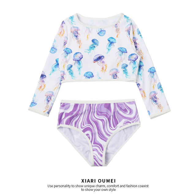 Export new children's long-sleeved split swimsuit fashionable sun protection girl triangle swimsuit cute big children's swimsuit with breast pad