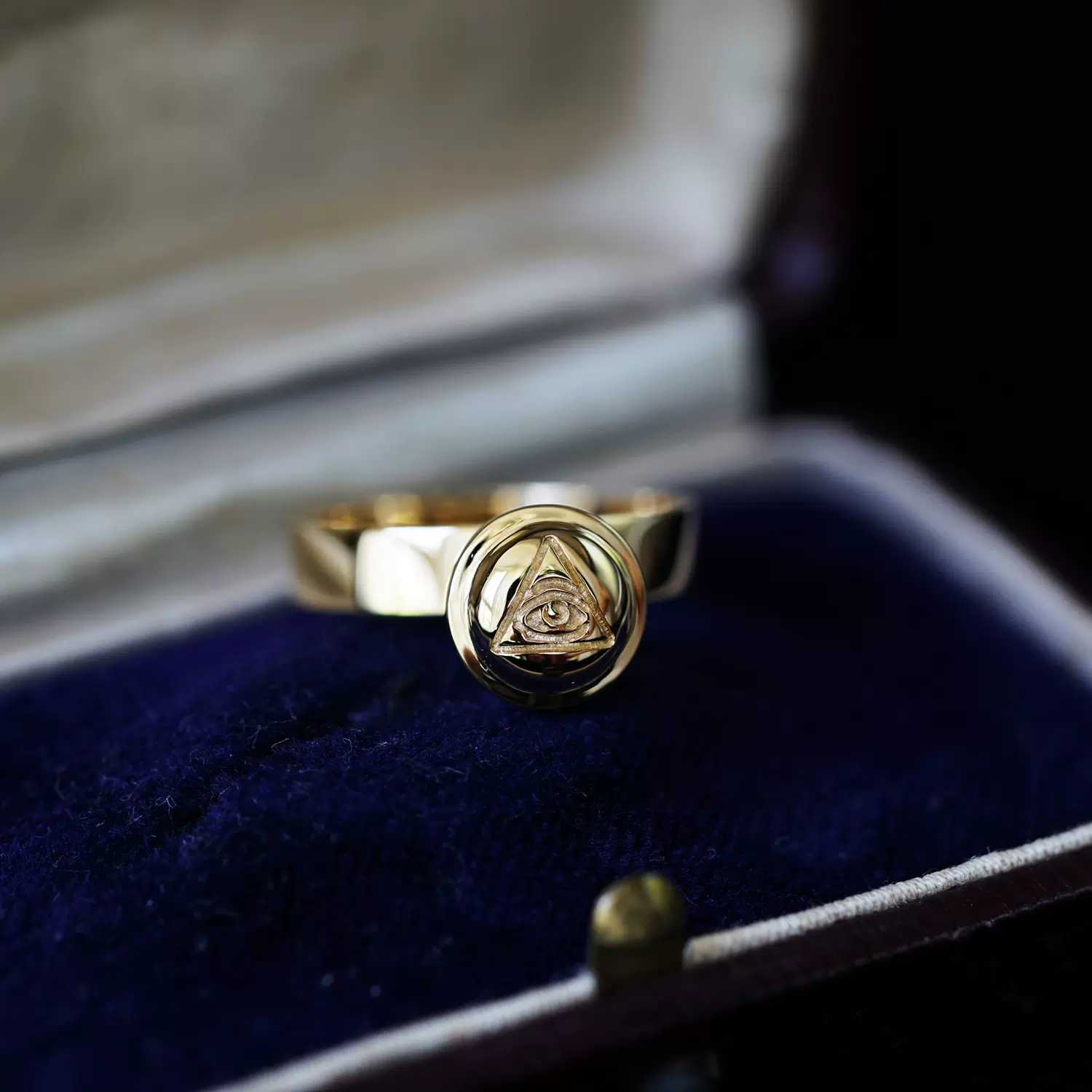 18k黄金雕刻 复古印章指环 叠戴戒指