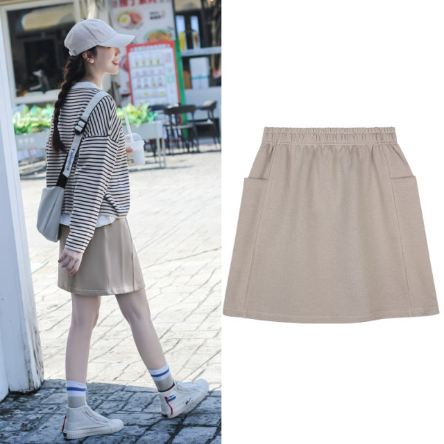 Khaki skirt for women spring and summer short small person with high waist anti-exposure loose large size straight skirt casual short skirt
