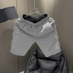 Summer Men's Casual Black Plaid Shorts, Thin Five-Point Loose Straight-Leg Sports Pants, Trendy Versatile Beach Shorts