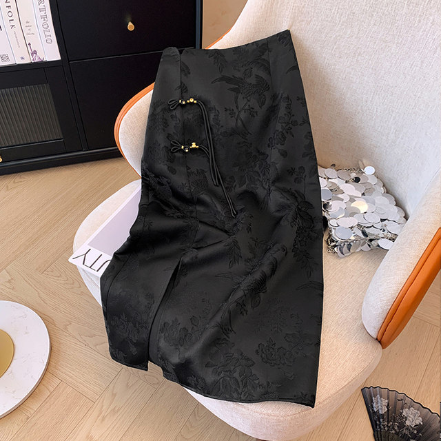 New Chinese style retro jacquard buckle fashion spring new high-waist slim straight slit skirt
