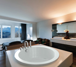 Small Apartment Massage Round Built-In Acrylic Nordic Bathtub for Home Use, Adult 1m- 1.9m Bathtub