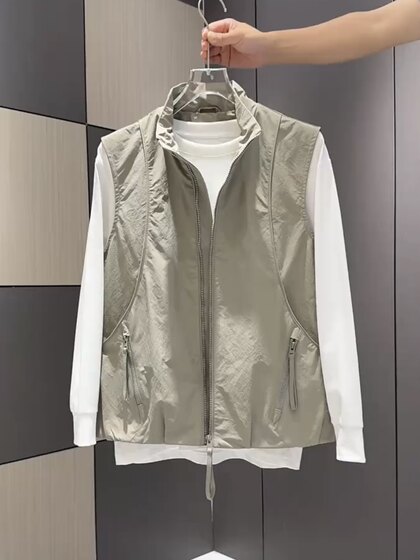 Spring and Autumn Men's Workwear Vest Jacket Trendy Stand Collar Zipper Sleeveless Jacket Casual Outerwear Waistcoat Vest for Men