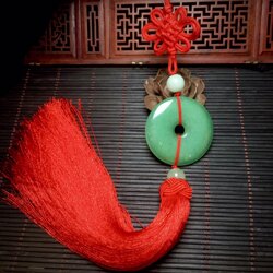 Car Hanging Ornament, Natural Peace Pendant, Aventurine Jade High-End Decoration, Safety Protection, In-Car Hanging Decoration, Car Decoration Item