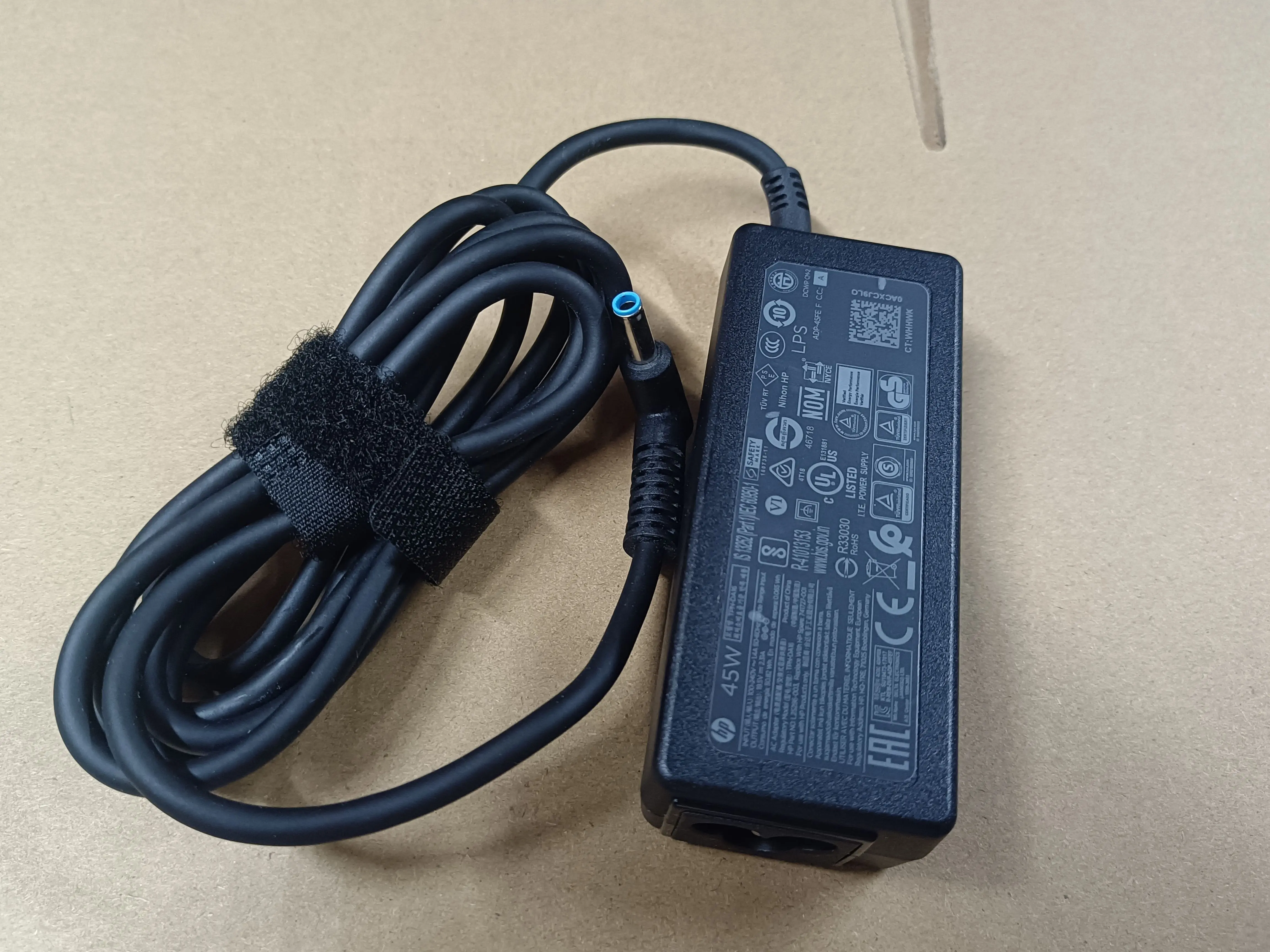 惠普hp195v231a笔记本电源线充电器ca401040g3g1