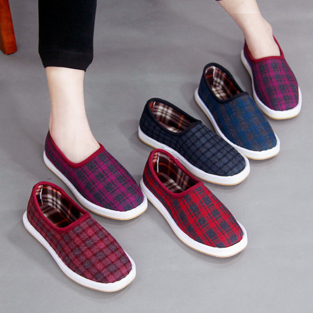 Women's shoes with fleece 2025 new spring and autumn middle-aged and elderly mothers with two cotton soft sole work shoes casual work walking shoes for women
