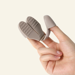 Silicone thickened heat-insulating anti-scalding gloves kitchen household high temperature resistant oven microwave oven anti-scalding hand clip baking oven