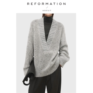 
[Ready Stock]About Reformation Lyocell Wool Marble Patterned Yarn Thick Needle V-Neck Sweater