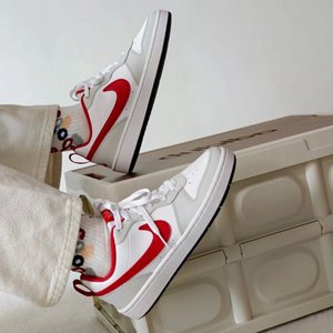 Nike Court Borough 2 Retro Fashionable Anti-slip and Wear-resistant Breathable Sports and Casual Shoes