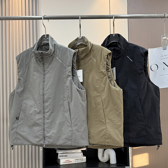 
Outdoor mountain style! Male and female couples autumn and winter waterproof fox line split thickened warm stand-up collar cotton vest jacket