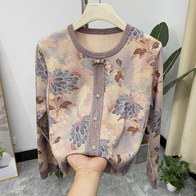 Fashionable mother autumn clothes round neck knitted top long sleeve T-shirt 2025 new mother-in-law clothes middle-aged and elderly base shirt for women