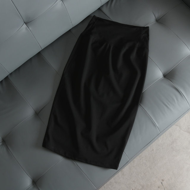 European and American retro new style slim and versatile elastic hip-pack skirt for women's sports yoga skirt black slit mid-skirt