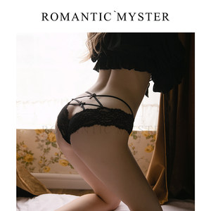 Entering the mysterious sexy lace panties, transparent half -bag hip girl low waist pants hollow crossbro with temptation
