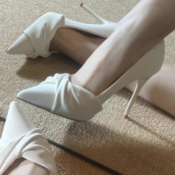 Royal sister style pleated beige high heels women's temperament high-end pointed-toe dress thin heels without tiring work shoes