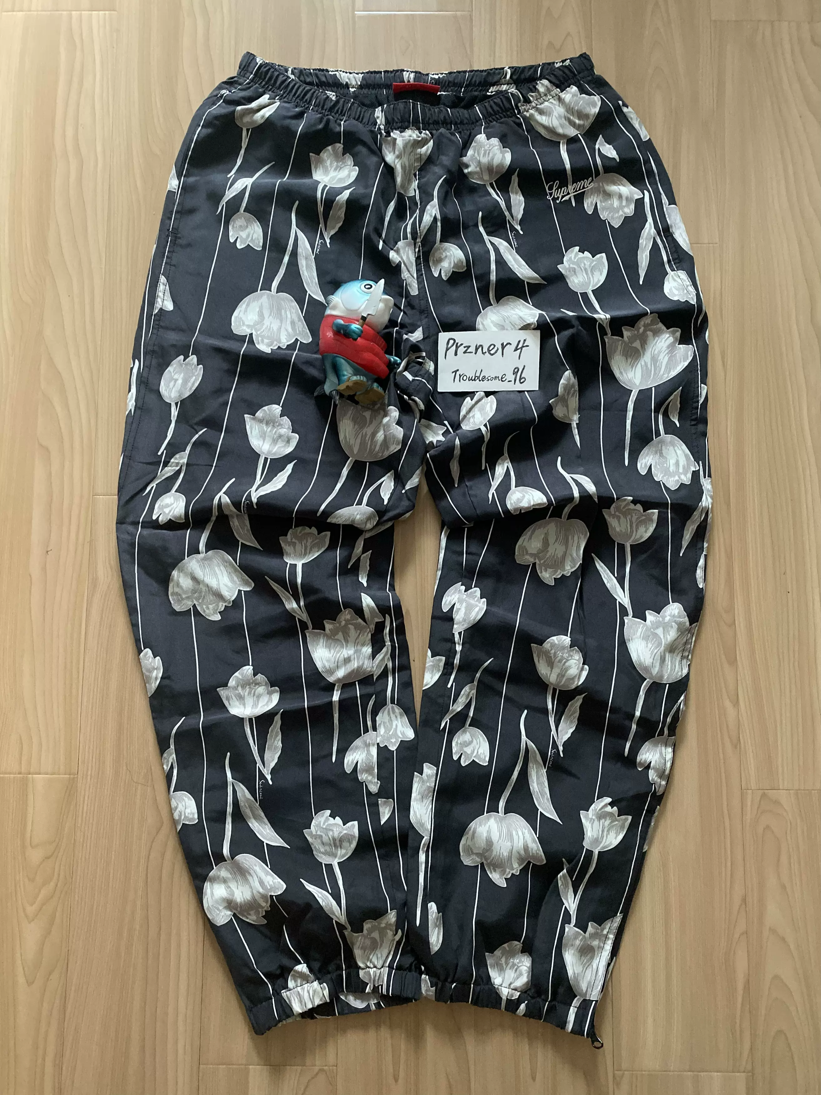 Supreme Floral Silk Track Pant 19SS 花卉丝绸印花裤子束脚裤-Taobao